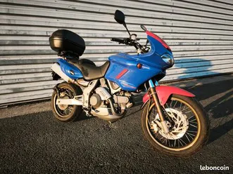 cagiva 900 gran canyon de 2000 avec 63 377kms - révision ok