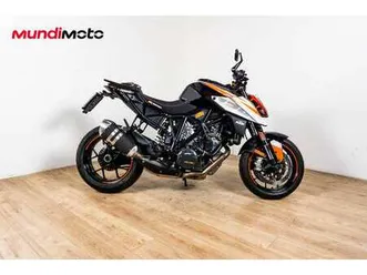 ktm 1290 super duke r