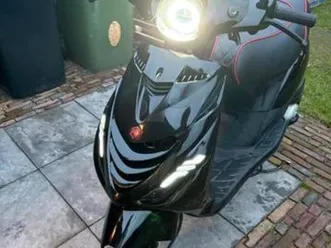 piaggio zip 4-takt — scooters | piaggio — marktplaats