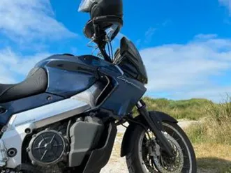 aprilia caponord 1000etv 2001 comfort en karakter. — motoren | aprilia — marktplaats