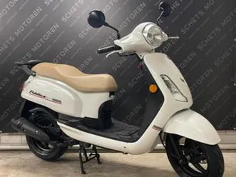 sym fiddle 2 2021 euro-5 | (45km) | 1e eigenaar | koffer — scooters | sym — marktplaats