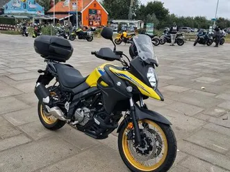 ② suzuki v-strom 650 dl-xt, 2023, nieuwstaat! 4800km, 7250€