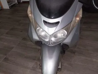 suzuki - burgman 250