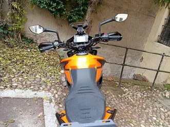 ktm 390 adventure arancione