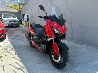 yamaha xmax 250