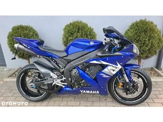 yamaha r1