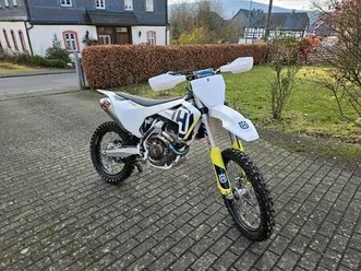 husqvarna fc250 akrapovic