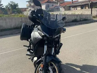 yamaha tracer 7 gt nero