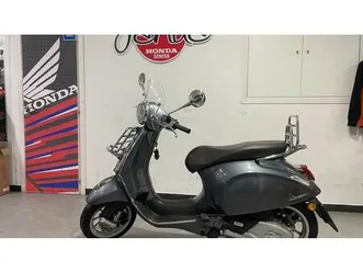 vendo vespa primavera 125 (2021 - 23) usata a genova (codice 9901186) - moto.it
