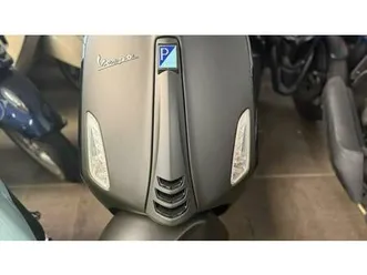 vendo vespa sprint 125 3v notte (2018 - 20) usata a milano (codice 9901023) - moto.it