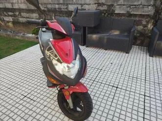 secooter keeway ry6 esmoriz