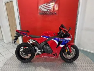2025 '25' honda cbr 600 r3r super sports