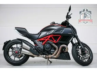 ducati diavel carbon
