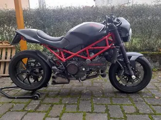 ducati monster s4 mit zahlreichen umbauten