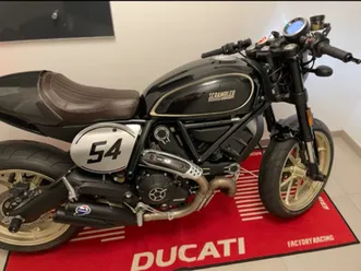 ducati scrambler café racer 82 km auf dem tacho