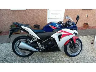 superb condition honda cbr250r-b, 0nly 6k miles, full years mot and full history