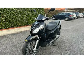 vendo piaggio carnaby 200 usata a cornegliano laudense (codice 9900067) - moto.it