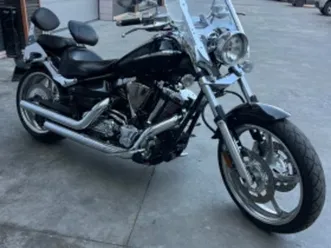 yamaha raider 1900 top