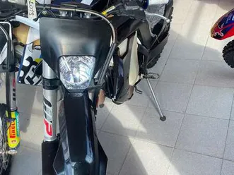 husqvarna fe 450 nero