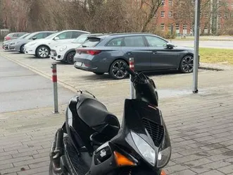 peugeot speedfight 1 yasuni r- 9500km