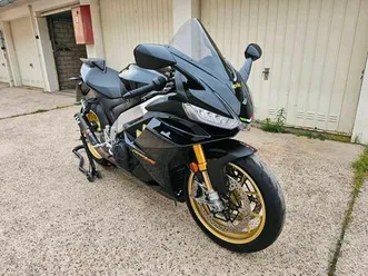 aprilia rsv4 1100 228ps