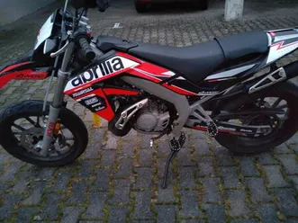 aprilia sx 50 motard