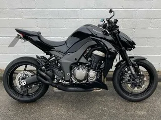 kawasaki z1000 supernaked 1043 cc