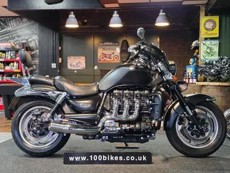 2016/66 triumph rocket 111 roadster 7,200 mile's