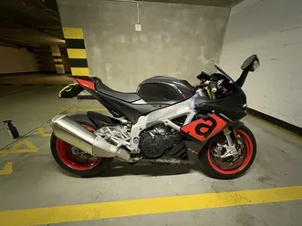 aprilia rsv4 1000 rr 2018 warszawa bemowo