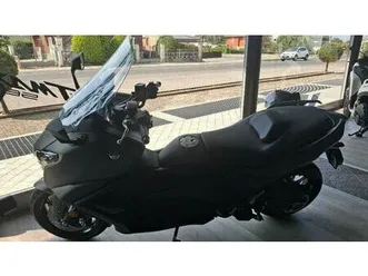 vendo yamaha t-max 560 (2025) usata a villanova mondovi' (codice 9898647) - moto.it