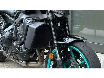 vendo yamaha mt-09 y-amt (2024 - 25) usata a riva del garda (codice 9896413) - moto.it