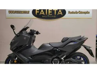 vendo yamaha t-max 560 (2025) usata a pescara (codice 9896923) - moto.it