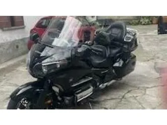 vendo honda gl 1800 gold wing (2012 - 17) usata a mariano comense (codice 9897433) - moto.it