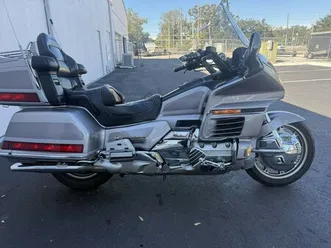 1999 honda® goldwing 50th anniversary se
