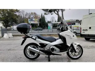 vendo honda integra 700 (2011 - 13) usata a civitanova marche (codice 9898982) - moto.it