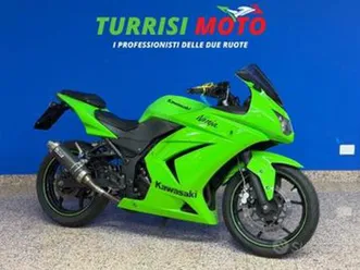kawasaki ninja 250r