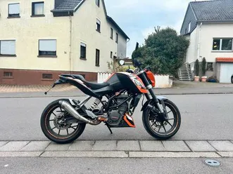 ktm duke 125 baujahr 2012