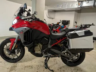 multistrada v4s 2025 touring 3000 km