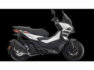 vendo aprilia sr gt 125 (2025) nuova a genova (codice 9900309) - moto.it