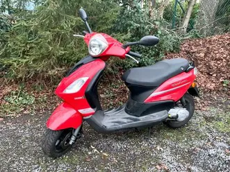 derbi boulevard 2t wenig km ( bgl. piaggio fly )