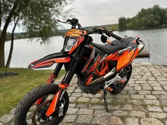 ktm smc