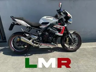 triumph street triple r