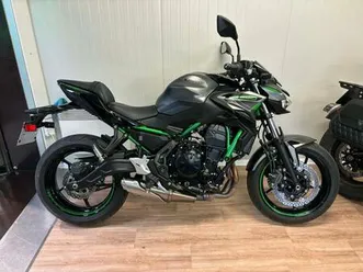 ② kawasaki z650 a2