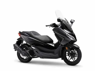 honda nss 125 forza , finanzierung möglich !