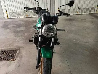 kawasaki z 650 rs verde