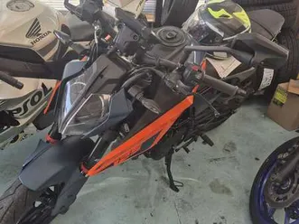 ktm 125 duke naked arancione