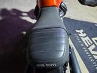 moto guzzi v7 850 stone 2021 accessoriata