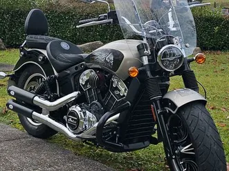indian scout 2022. très bien optionnée + 7000. possibilité a2