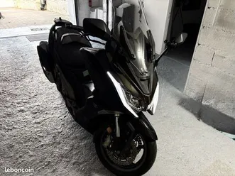 kymco ak550 noir mat 25000km