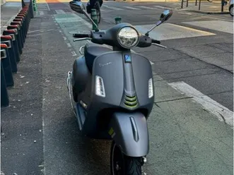 vespa 125 gts supertech